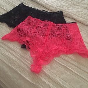 High waisted lace panties